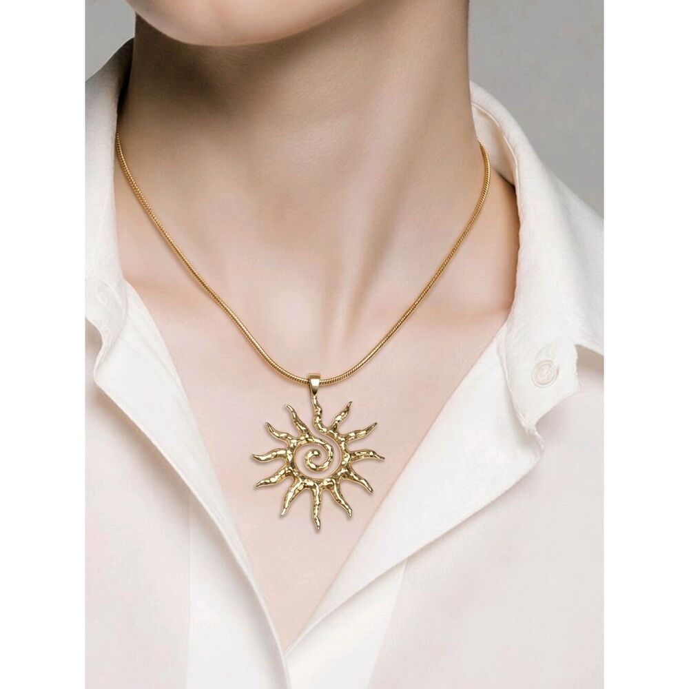 Hammered Spiral Sun Pendant Necklace | Chic Gold Snake Chain Stainless Steel 20"